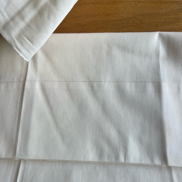 Organic cotton sateen pair of pillow cases - Picture 2 of 2